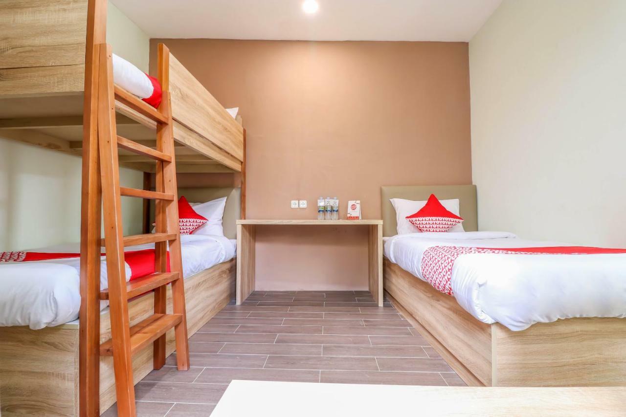Oyo 1445 Jimbaran 12 Residence Eksteriør bilde